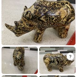 Rinoceronte De Porcelana