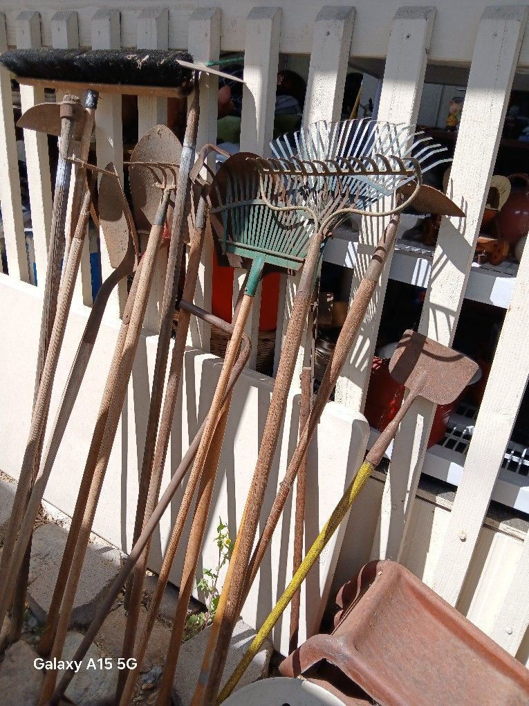 Yard and Garden Tools