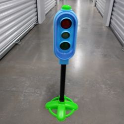 Little Tikes Red Light Green Light Sport Toy, Active Play, Outdoor Stoplight