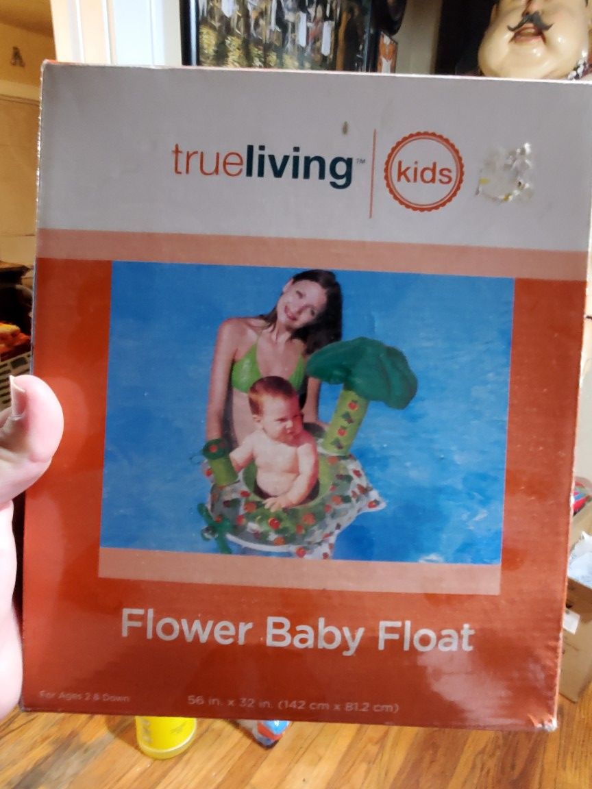 Kids float