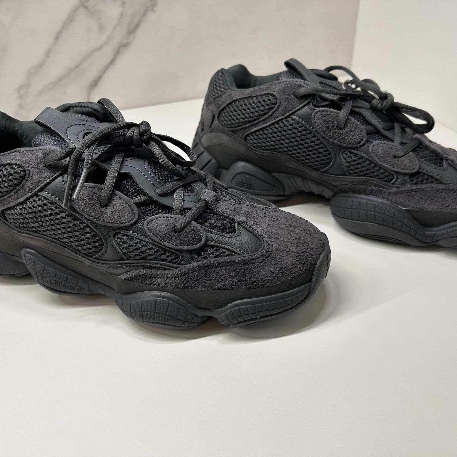 Adidas YEEZY 500 Utility Black 2023 for Sale in Leander, TX - OfferUp