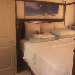 King Size 4 Poster Bed