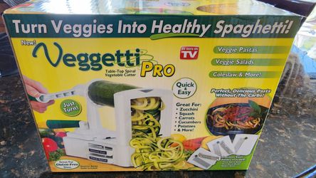 Veggetti Pro Tabletop Spiral Vegetable Cutter Stainless Steel Blade Veggie  Pasta NEW IN BOX for Sale in Brick Township, NJ - OfferUp