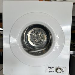 Magic Chef 120V Compact Dryer