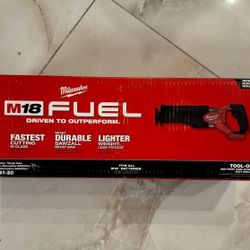 Milwaukee New Saw Zall M18 Fuel Brushless 