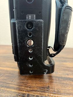 4K Sony FD-AX100 Great Condition
