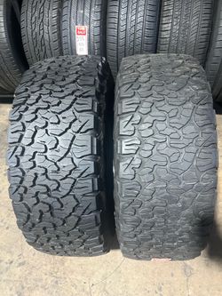 SET OF 2 USED TIRES BFGOODRICH ALL TERRAIN T/A…315/70/17
