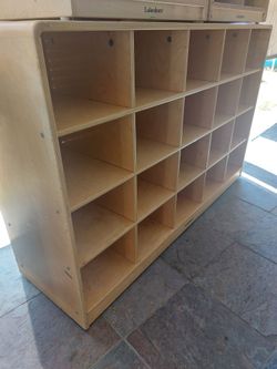 Lakeshore 20 cubbies