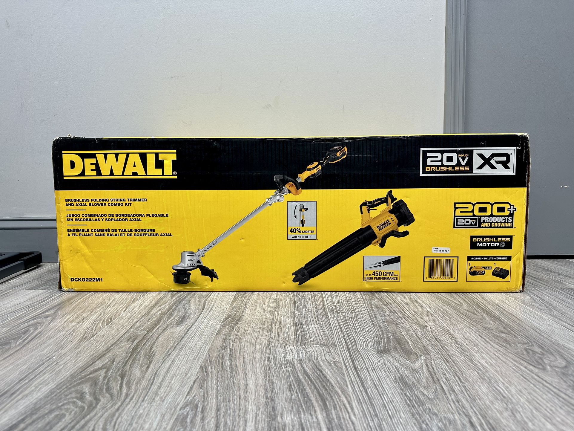 Dewalt 20V MAX String Trimmer Leaf Blower Combo Kit With (1) Ah Battery