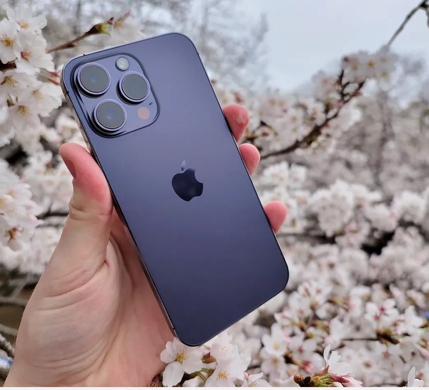 iPhone 14 Pro W TikTok Installed