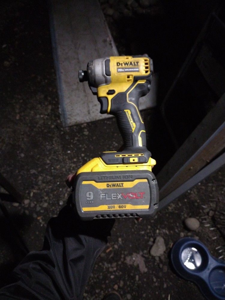 DeWalt 20 Volt Brushless Impact Drill