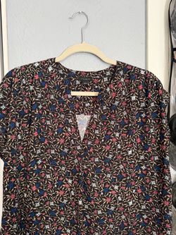 Ann Taylor Factory Blouses size Large