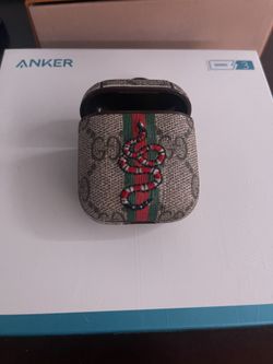 Gucci Airpod Case