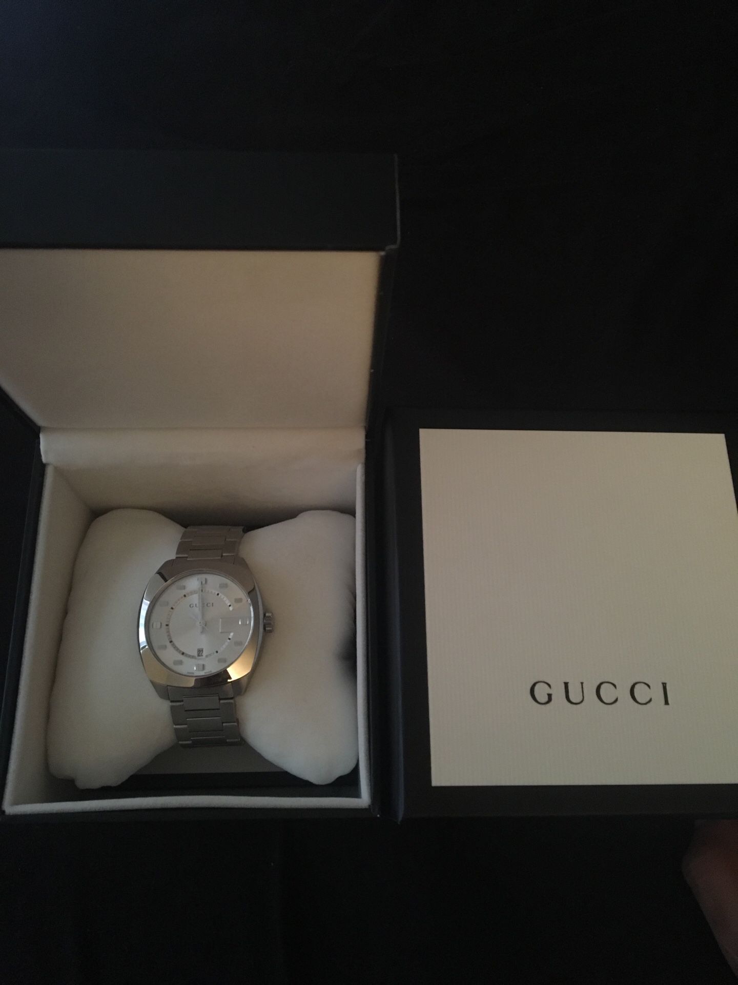 Gucci men’s bracelet watch