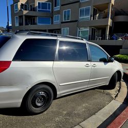 2009 Toyota Sienna