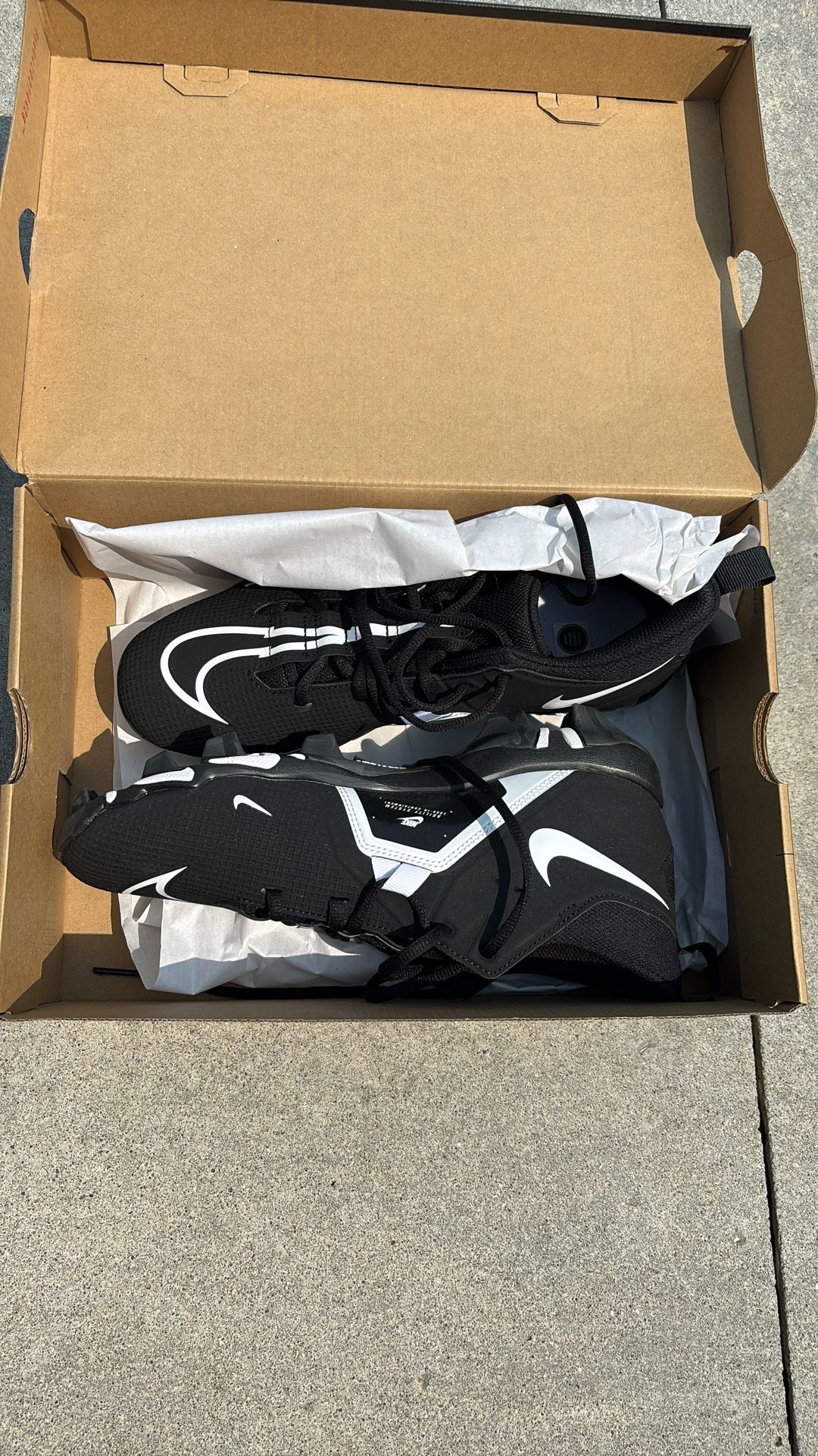 Nike Alpha Menace 3 Cleats Size 9