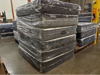 Queen Mattress Sale!!!  Warehouse Direct Pricing!  Come and Pick Up Today!!