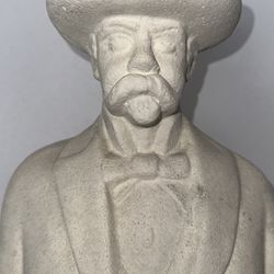 Jack Daniel Statue 