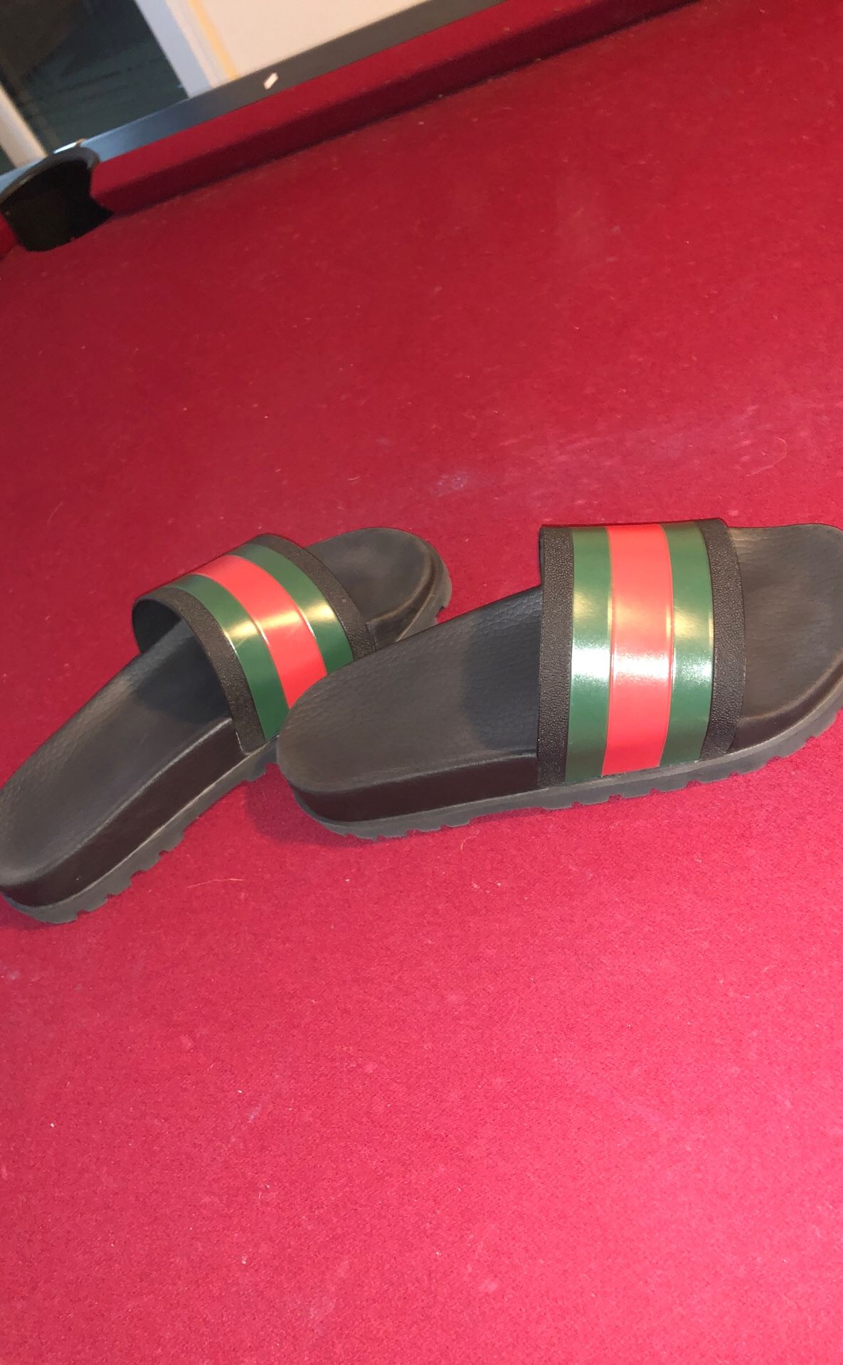 Gucci slides (size 7)