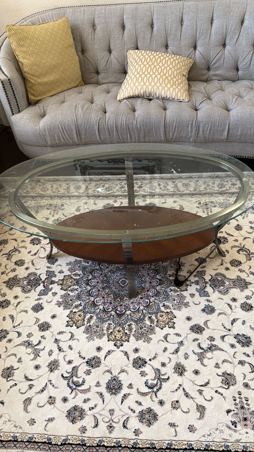 3 Couches Coffe Table And Dining Table