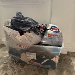 Size small women’s clothes