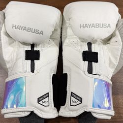 Hayabusa T3 Boxing Gloves 14oz