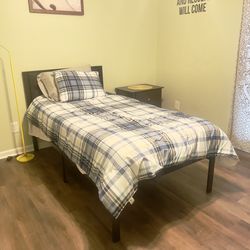 PRICED TO SELL! Twin bed and mattress
