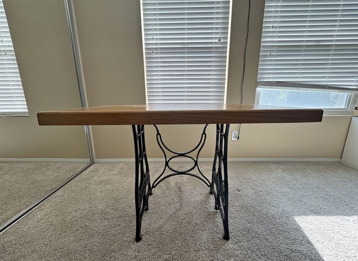 Small Desk