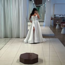 Luv Bridal Wedding Dress