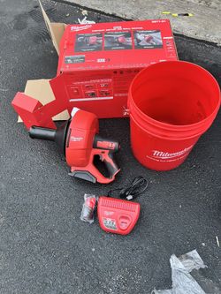 Milwaukee M12 12-V Lithium-Ion Cordless Drain Snake Auger W/ (1) 1.5Ah Battery, 5/16 in. x 25 ft. Ca