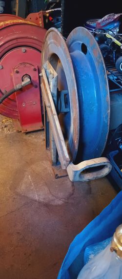 Airhose reels