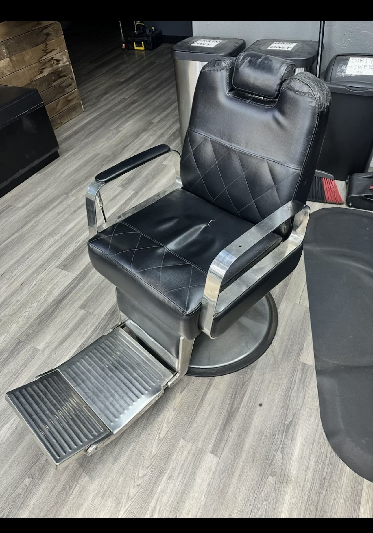 Barber Chairs