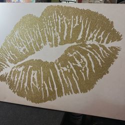 Golden Lips Painting