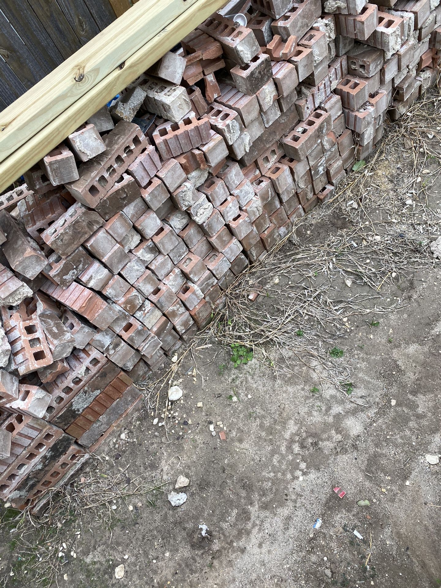 Used Bricks For Sale - tsv87bz