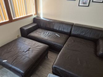 Sectional (Black )