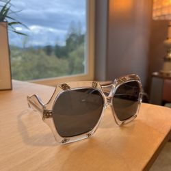 Rare 1980’s ULTRA “sultry” vintage sunglasses with stones! lenses replaced new and polarized