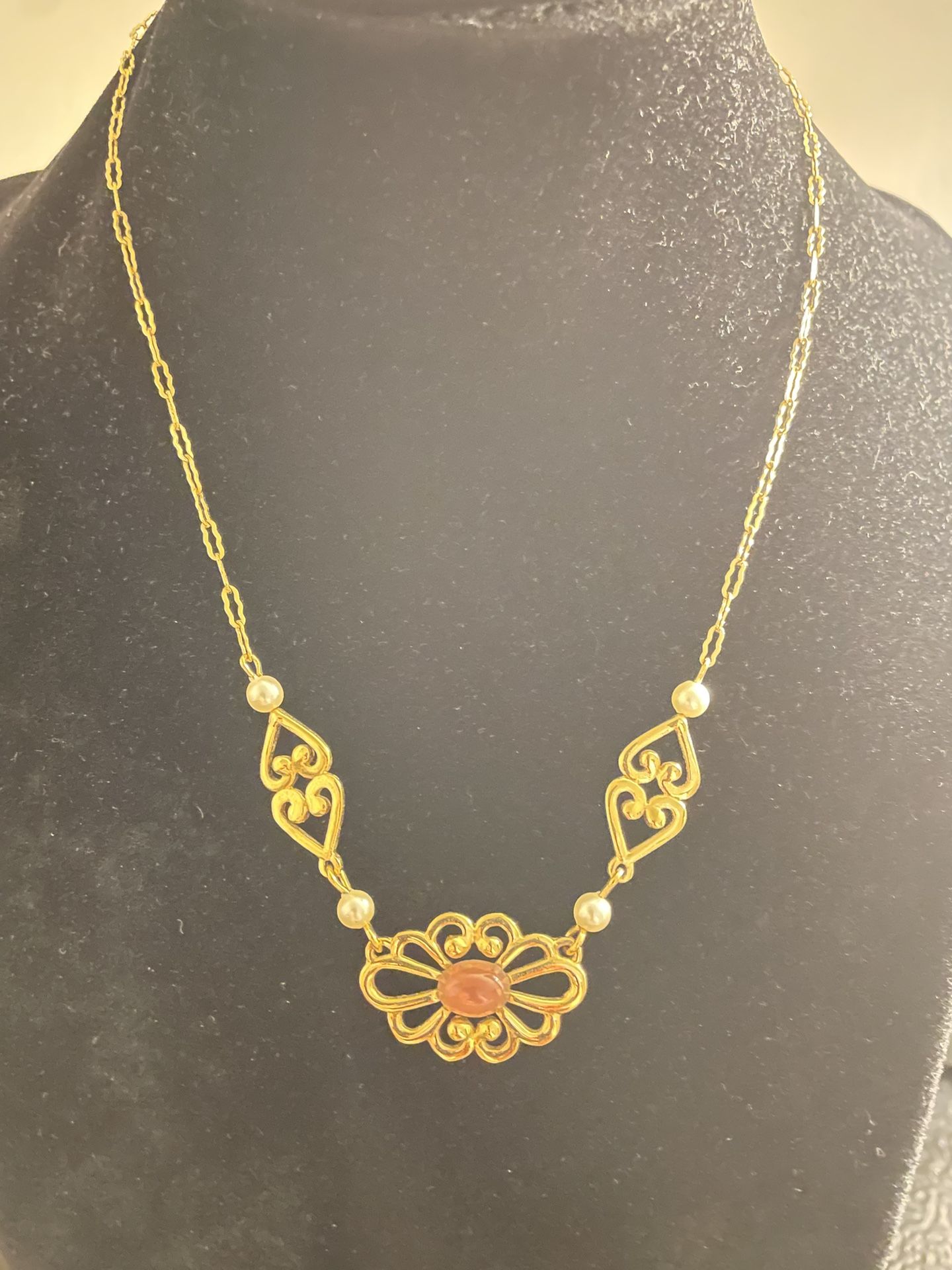 MONET Vintage. Signed. 1968. Triple gold plated