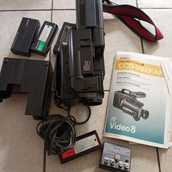 Sony video camera untested sold as is it turns on $20 firm