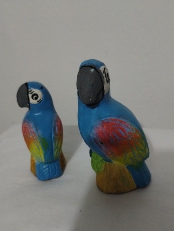 CLAY POTTERY ART PARROT FIGURINE SET OF 2 / 4.5"&3.5"
