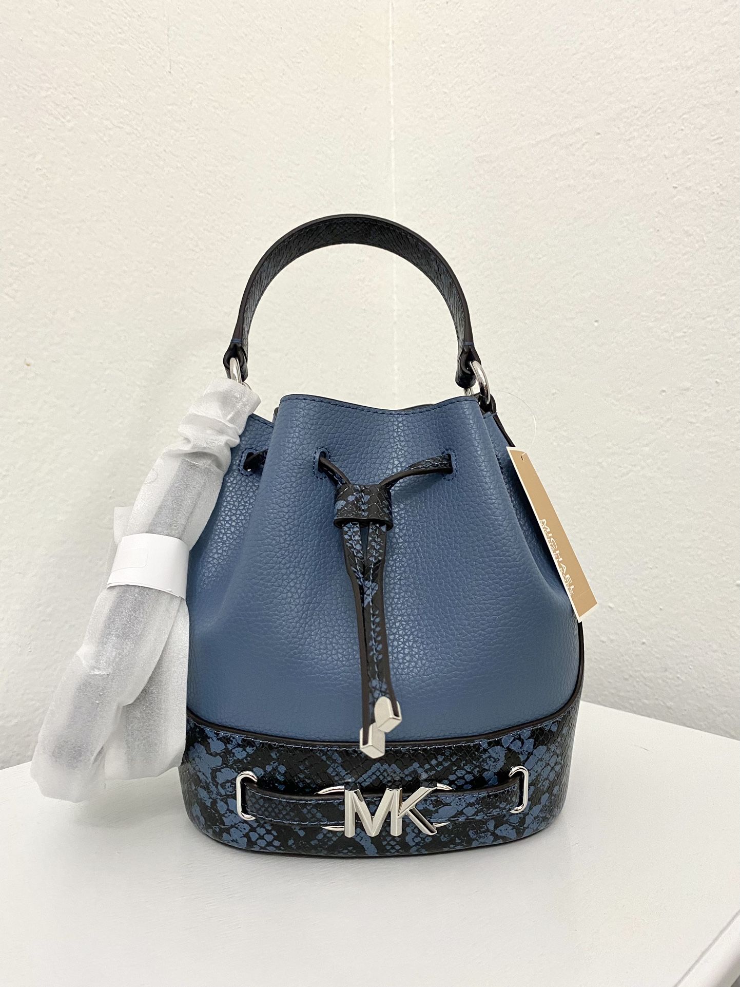 Michael Kors Reed MD Belted Bucket Messenger Bag