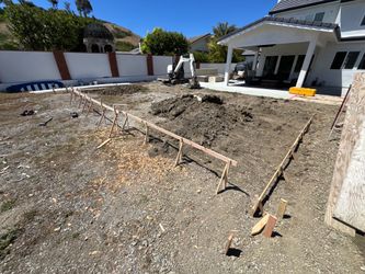 Free Dirt w/ delivery (San Clemente)