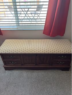 Lane Cedar Chest
