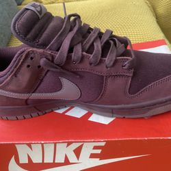 nike low retro prm