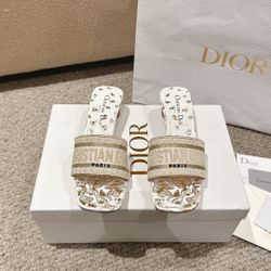 Dior classic embroidered braided flat slippers(165)83