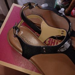 Michael Kors Sandals Size 7.5