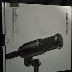 Audio-technica AT2020 Microphone