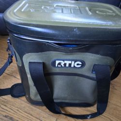 RTIC COOLER