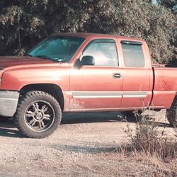 2004 Chevrolet Silverado 1500 2wd