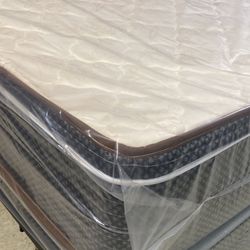 ⚜️ NEW KING SIZE PILLOW TOP MATTRESS W.BOXSPRING INCLUDED ⚜️
