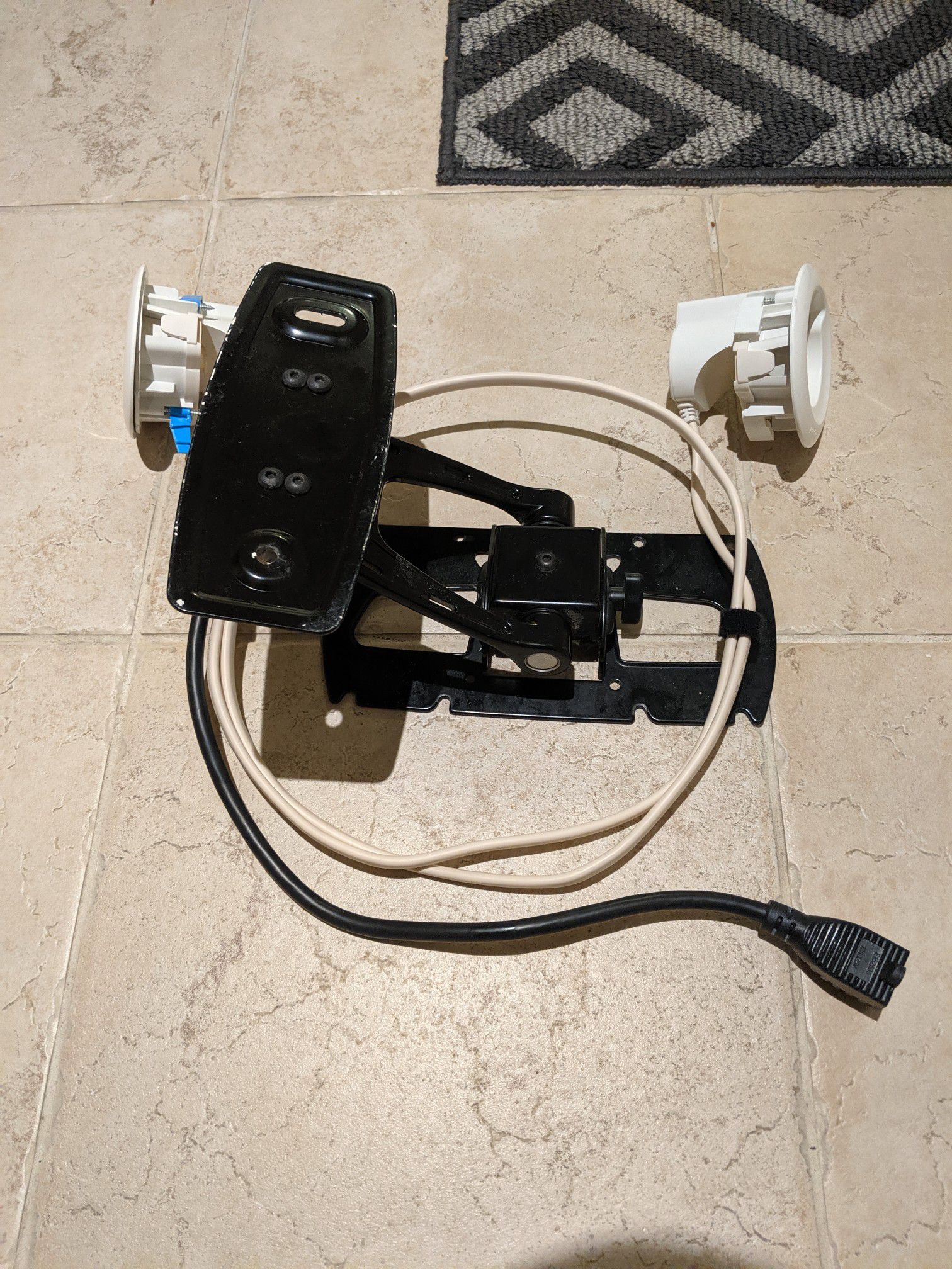 Rocketfish TV mount and power kit